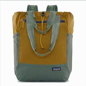 Patagonia Ultralight Black Hole Tote Pack, Hemlock Green, Like New